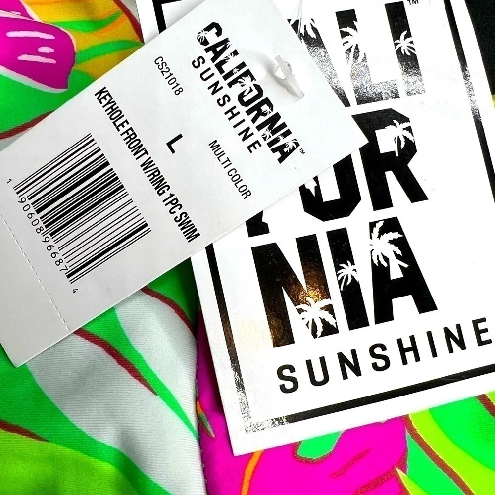 California Waves MULTI Juniors' Tropical-Print One-Piece Swimsuit - Picture 13 of 13